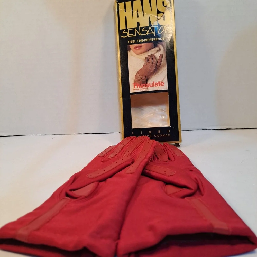 New Old Stock Vintage 1980s Hans Sensation Lined Thinsulate Gloves RED One Size